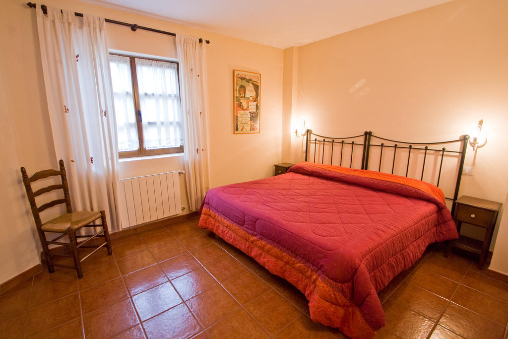 Apartamento Vivienda Casa Luisa Comillas Habitación foto