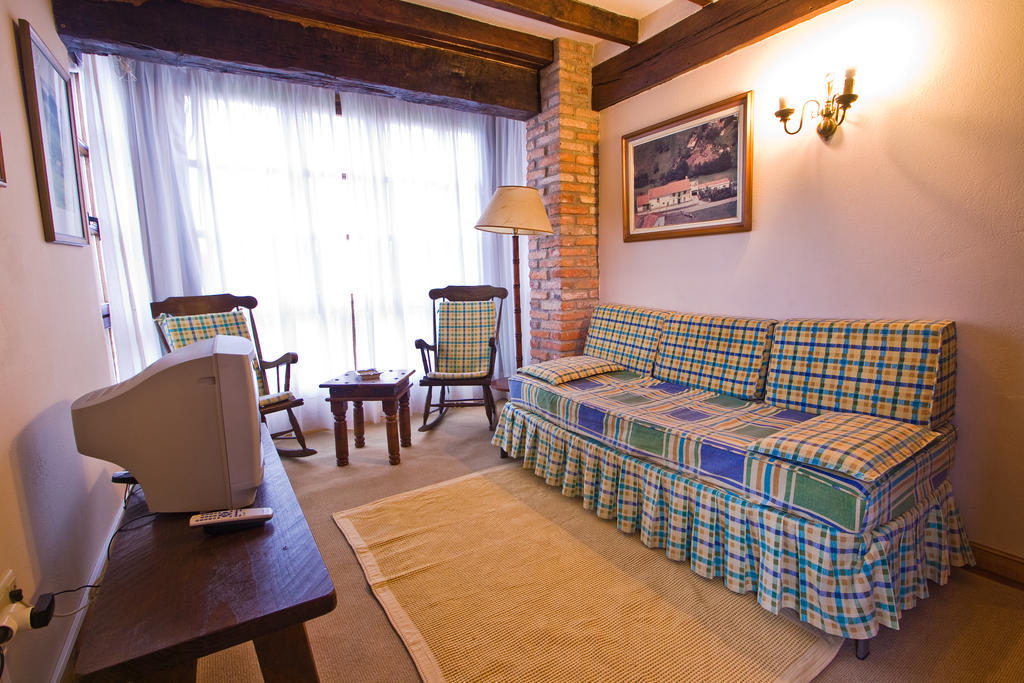 Apartamento Vivienda Casa Luisa Comillas Habitación foto