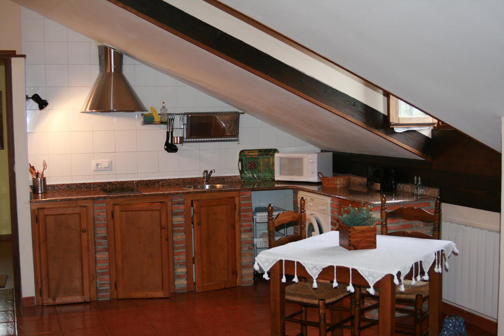 Apartamento Vivienda Casa Luisa Comillas Habitación foto